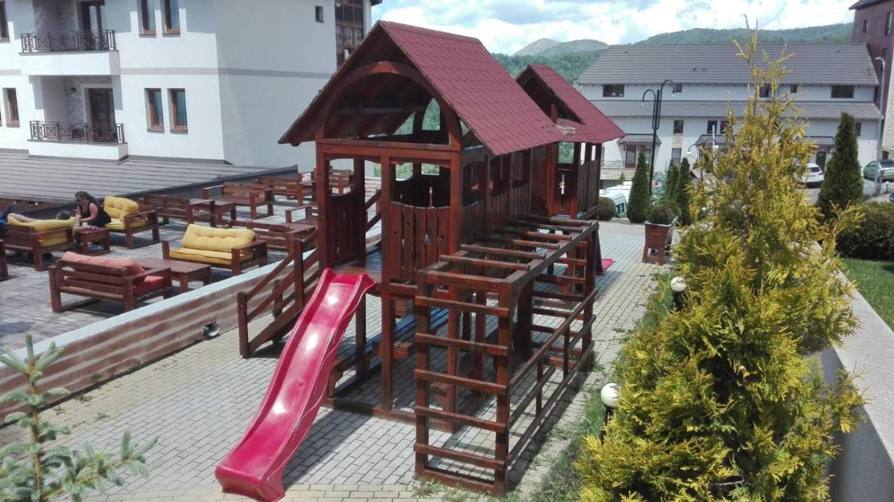 L&N Apartmani Kopaonik-Milmari Resort Ngoại thất bức ảnh