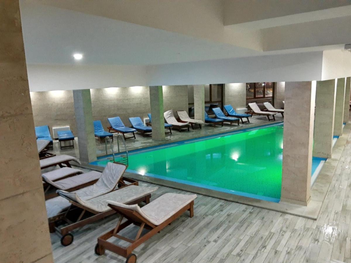 L&N Apartmani Kopaonik-Milmari Resort Ngoại thất bức ảnh